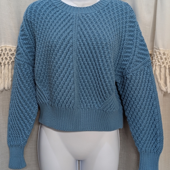 Vince Vibrant Blue Crew Neck Sweater - Picture 3 of 7
